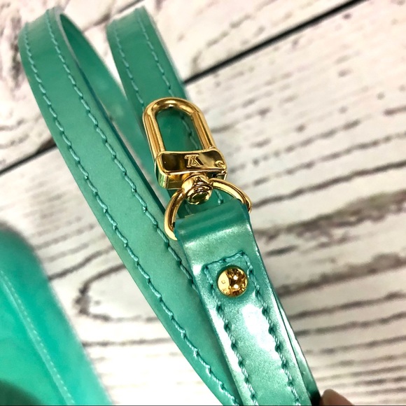 SOLD Louis Vuitton Alma BB Monogram Vernis Bleu - Picture 8 of 16